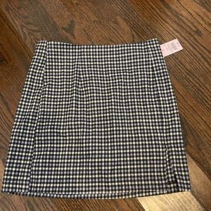 Size 8 Wild Fable skirt (with tags still on it)